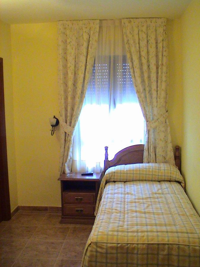 Hostal Carazo Torquemada Εξωτερικό φωτογραφία